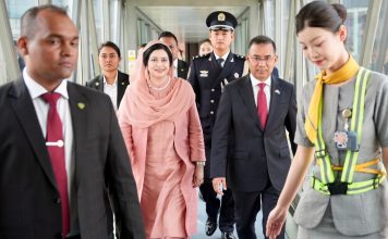 চীন সফর শেষে দেশে ফিরেছেন প্রধানমন্ত্রী তারেক রহমান