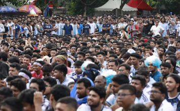 ‘বাংলাদেশ বিশ্বকাপ দেখে না, বিশ্বকাপে বাঁচে’— উন্মাদনায় মুগ্ধ ফিফা
