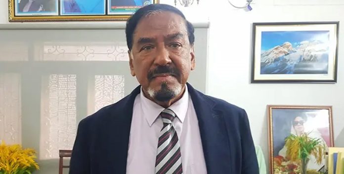 রাষ্ট্রপতির দায়িত্ব গ্রহণ করলেন স্পিকার হাফিজ উদ্দিন আহমদ
