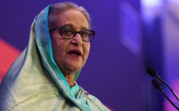 ডিসেম্বরে দেশে ফিরে আত্মসমর্পণের পরিকল্পনা শেখ হাসিনার